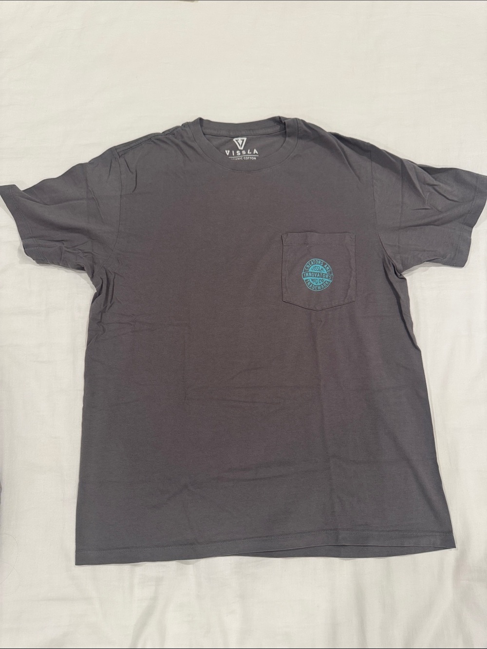 VISSLA Charcoal Pocket Tee with Teal Chest Emblem